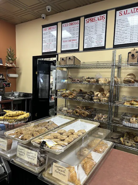 Bagel Club Picture 6