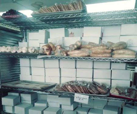 Le Bon Pate Bakery Halal Inc.