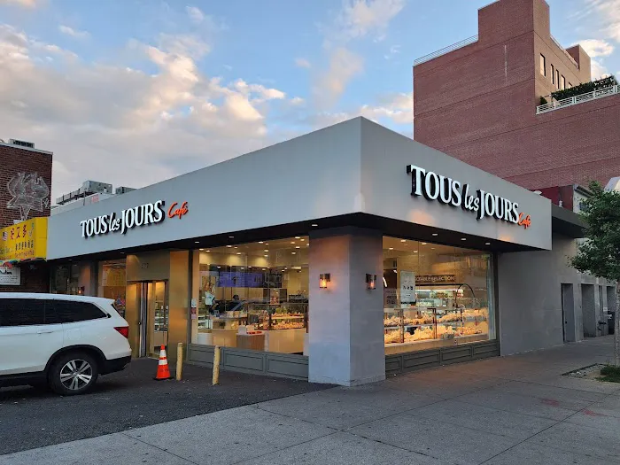 Tous Les Jours - Flushing Picture 8