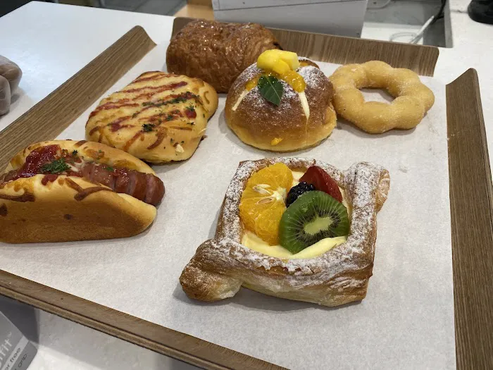 Paris Baguette Picture 9