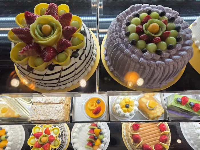 Tai Pan Bakery Picture 3