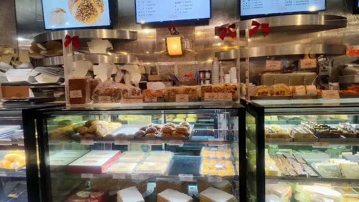 Tai Pan Bakery Picture 7
