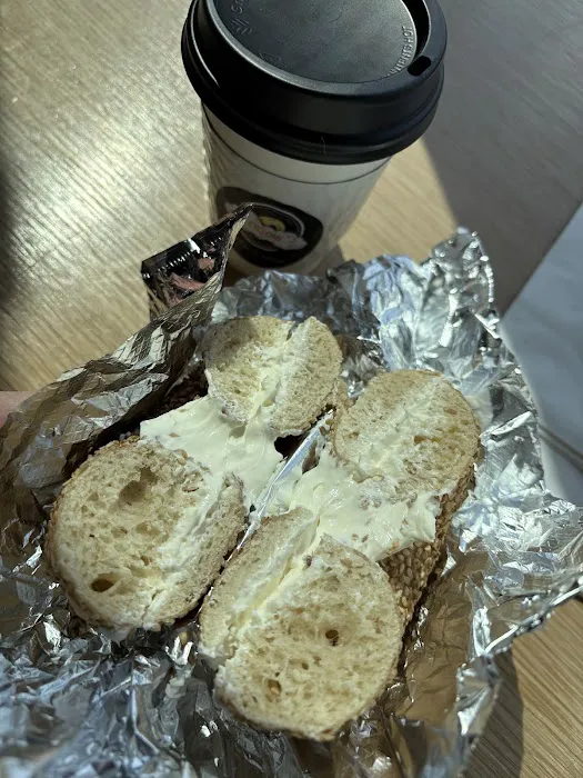 Cyclone Bagels Picture 8