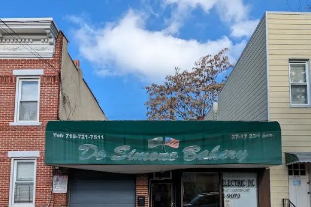 De Simone Bakery