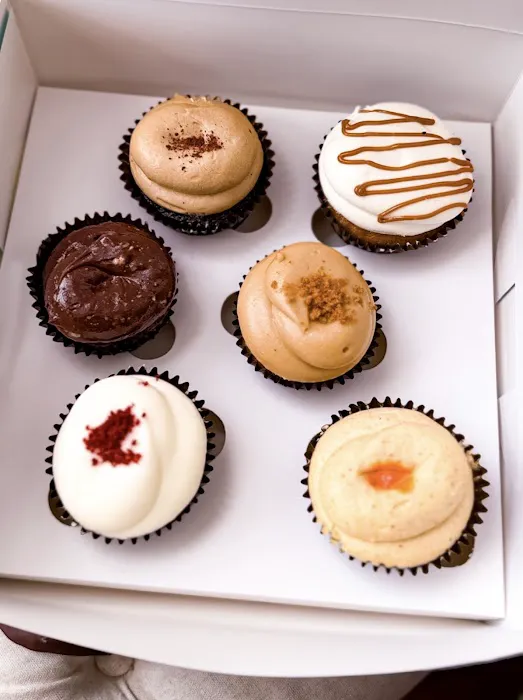 Layers Bakeshop Picture 9