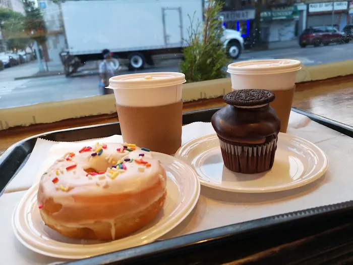 Brother’s Bakery Cafe Picture 9
