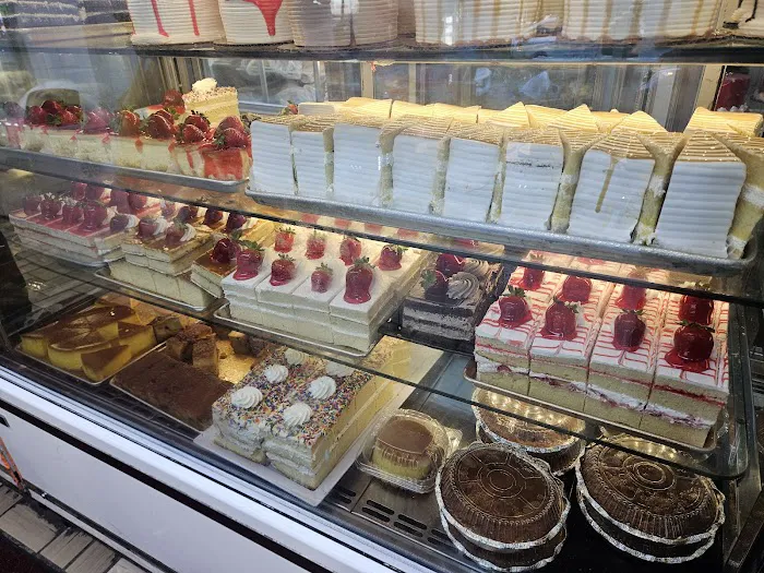Capri Bakery Picture 3