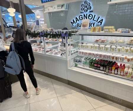 Magnolia Bakery – LaGuardia Airport: LGA