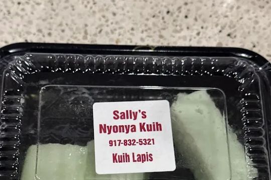 Sallyu2019s Kuih Bahulu - Specialty Dessert, Southeast Asian, Malaysian, Singaporean Cakes and Cookies