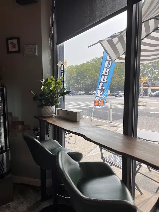 LITTLE SHARK Picture 8