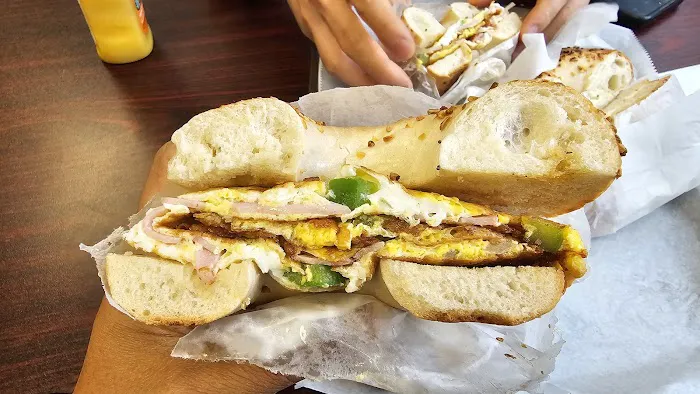 Oh!Bagels Cafe Picture 4