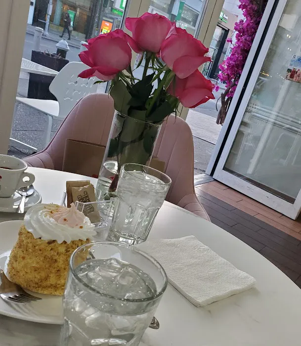 Sweets by Linda Picture 5
