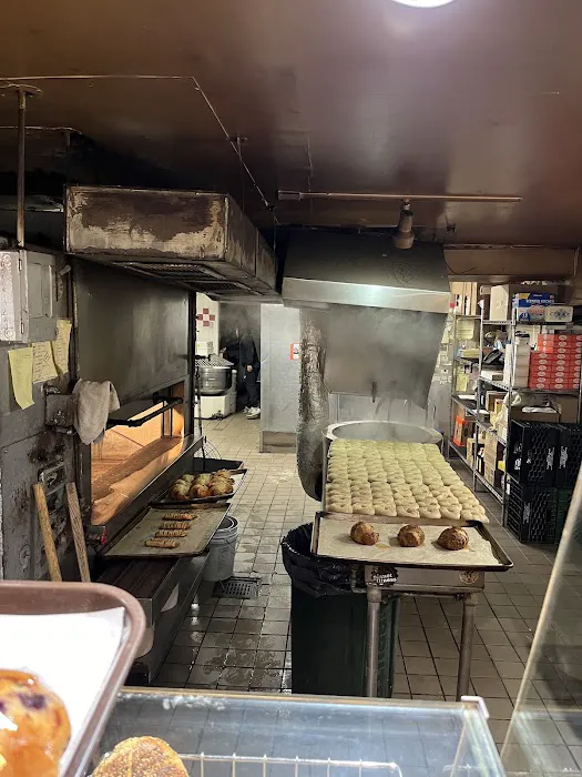Astoria Bagel Shop Picture 10