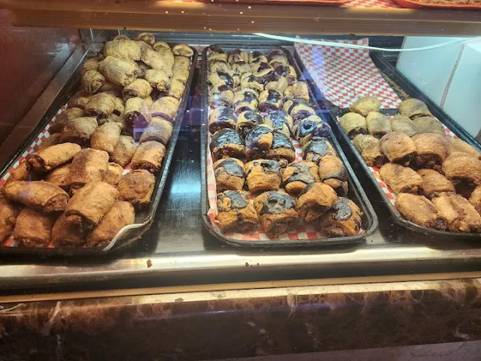 Lee Lee's Baked Goods Picture 6