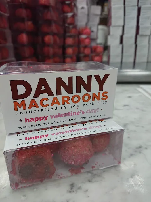 Danny Macaroons Picture 5