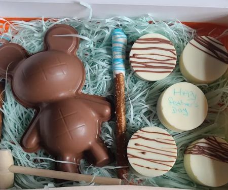 Custom Cakes By Giselle LLC