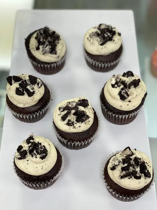 Sweet Treats Delight Bakery Picture 2