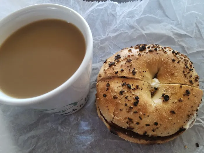 Bagel Club Picture 4
