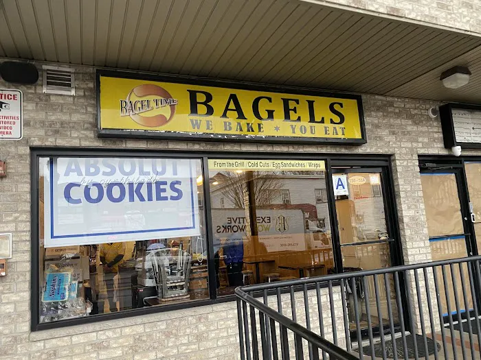 Bagel Time Picture 6