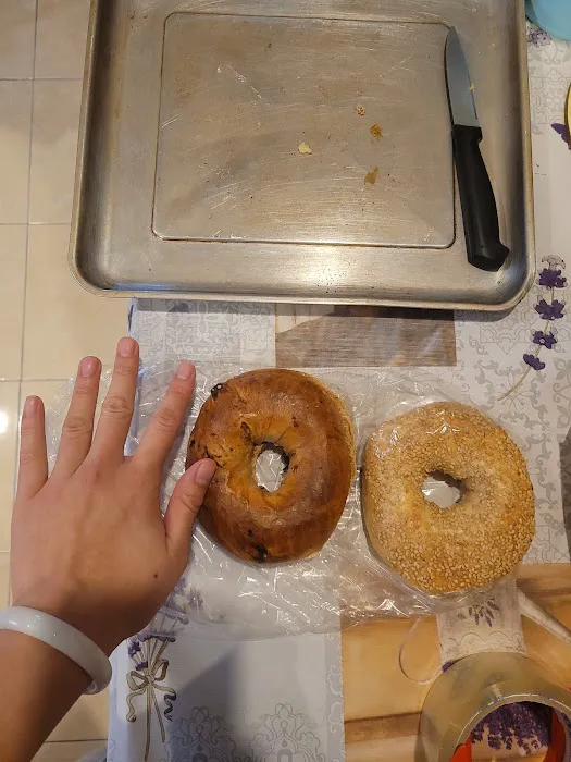 Bagel Time Picture 10