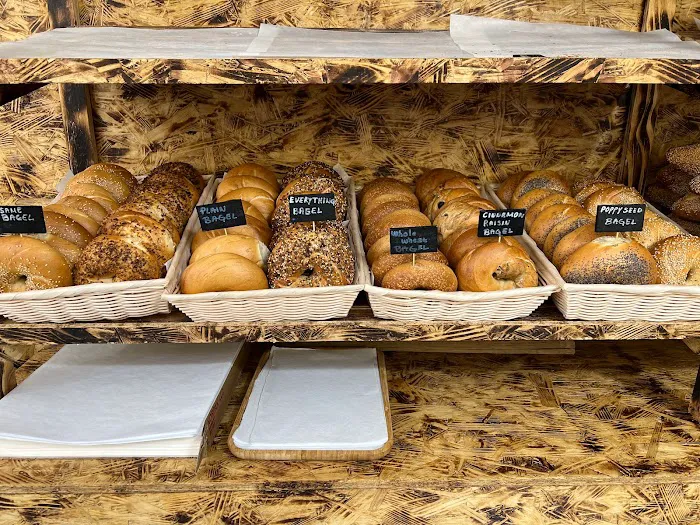 Sara's Bake Shop Picture 4