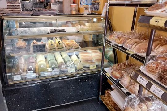 Red Lotus Bakery