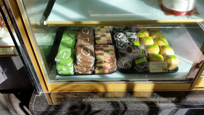 Red Lotus Bakery Picture 7