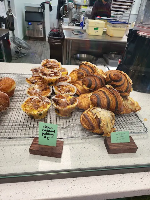 Fern & Aurora Dessert Shop Picture 1