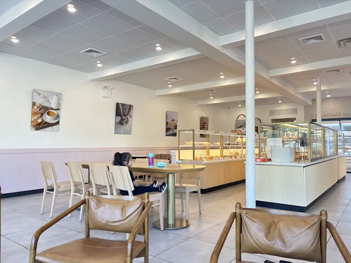 Tous Les Jours Picture 6