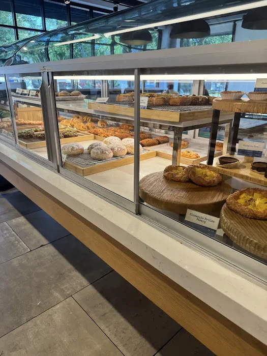 Paris Baguette Picture 2