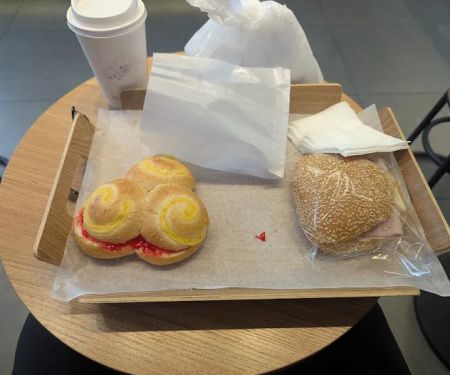 Chateraise & Donuts