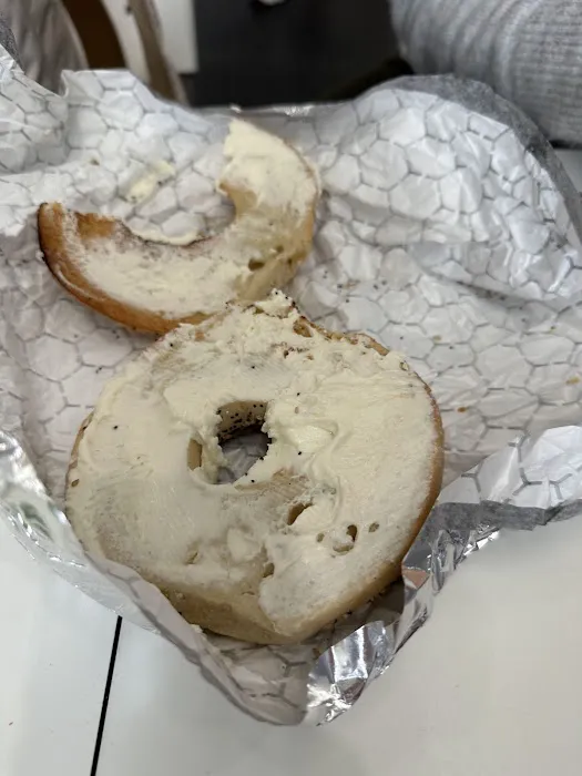H&H Bagels Picture 5