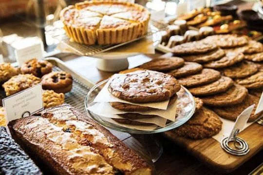La Brea Bakery