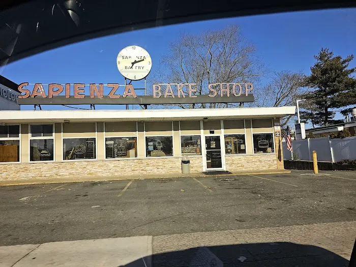 Sapienza Bake Shop Picture 1