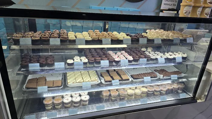 Layers Bakeshop Picture 5