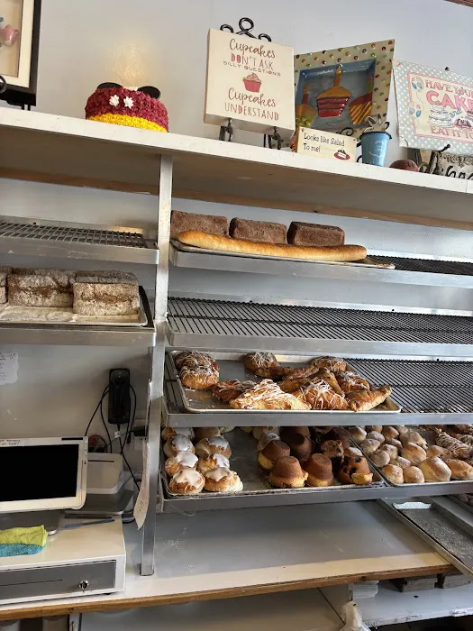 Tulip Bake Shop Picture 6