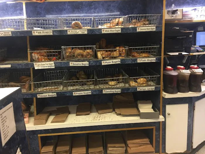 Bagel Hut Picture 2