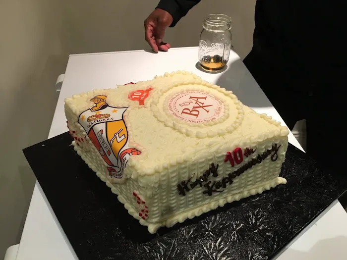 The Original Cake Man Raven Picture 1