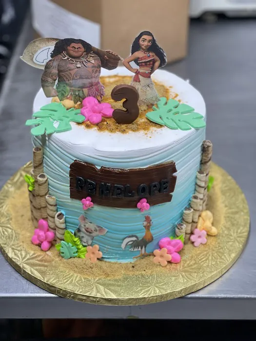 5 Estrellas Bakery & Cafe Picture 1