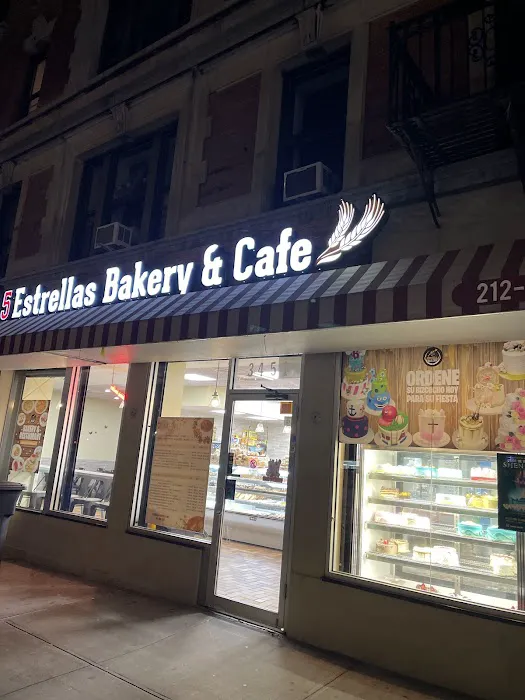 5 Estrellas Bakery & Cafe Picture 4