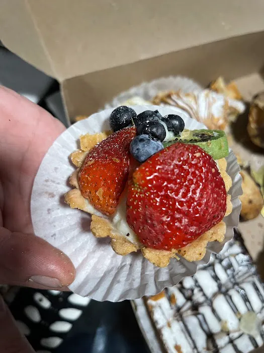 Italian American Bakery Picture 4