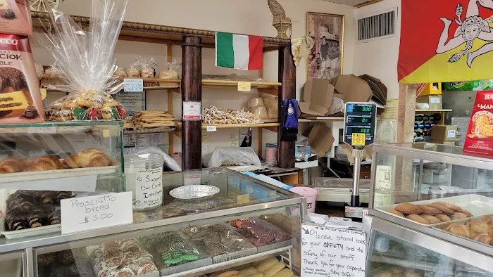 Monreale Bakery Picture 3
