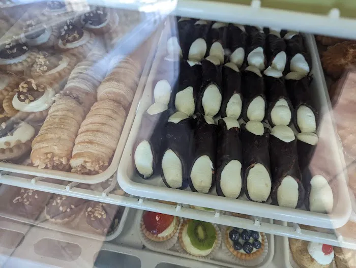 Monreale Bakery Picture 7