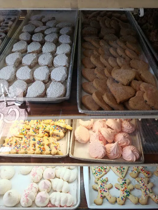 Sweet Temptation Desserts Picture 6