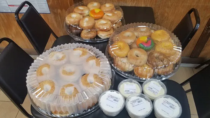 Munsey Park Bagel Picture 4