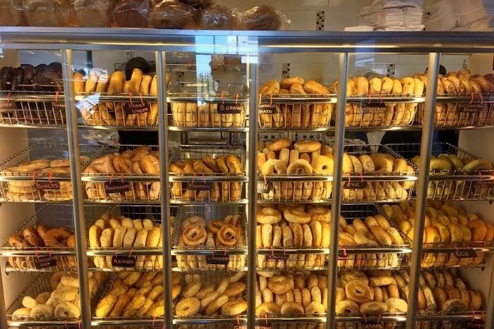 Bagel Lab Bakery & Deli Picture 6