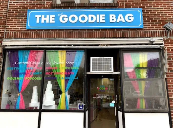 The best goodie bag Picture 3