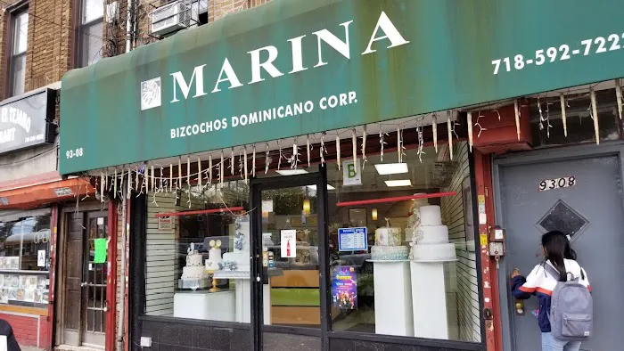 Marina's Dominican Cakes Picture 2