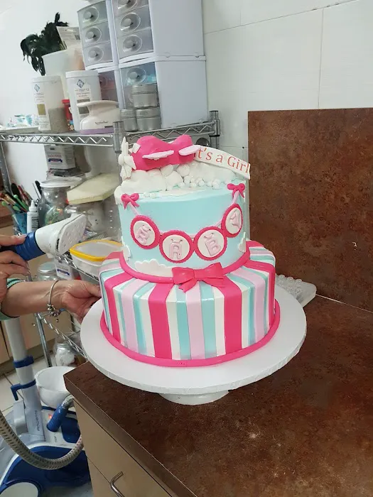 Marina's Dominican Cakes Picture 6