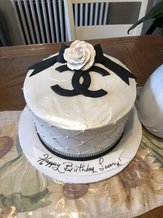 Lucy By Marina Bakery Picture 7